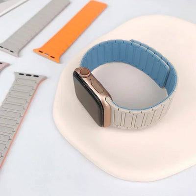 Magnetic Strap for Apple Watch Band 45mm 44 mm 40mm 46mm 41mm 42mm 38 Silicone Bracelet iWatch Series 8 7 6 Se 9 10 Ultra2 49mm